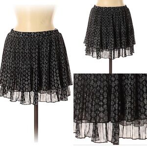 Ecote Black Floral Ruffle Layered Mini Skirt  SZ M